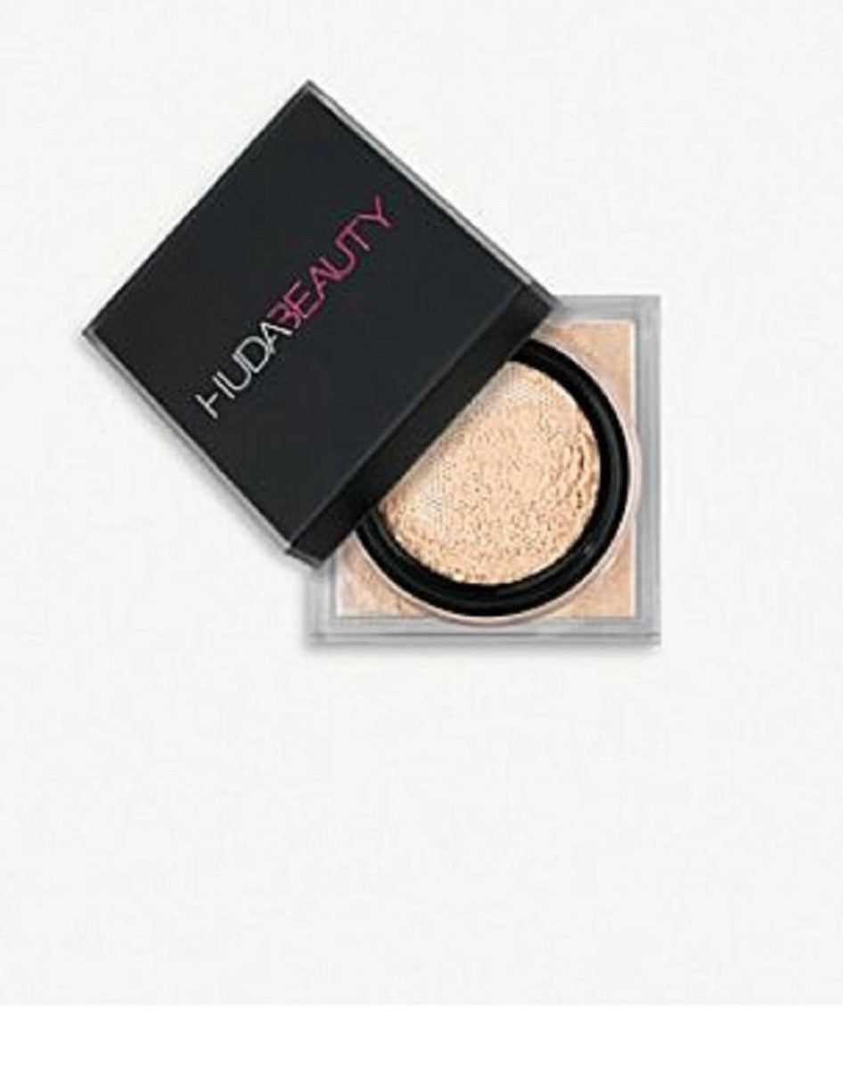 Huda Beauty Easy Bake Loose Powder